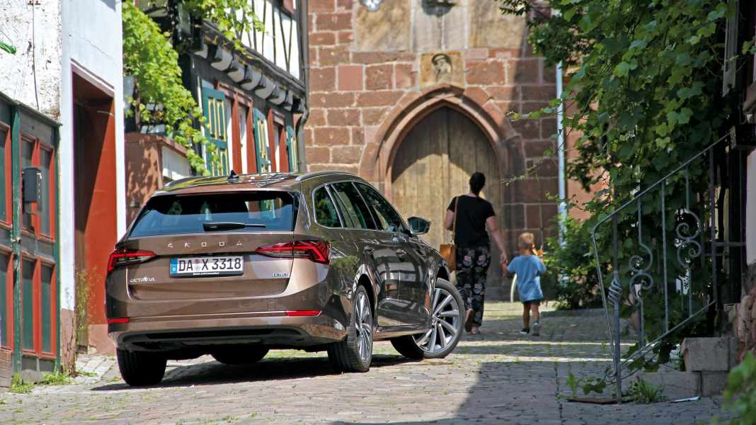 Kurztest: Skoda Octavia Combi 1.0 TSI E-Tec – Smarte Basis mit Elektro-Booster
