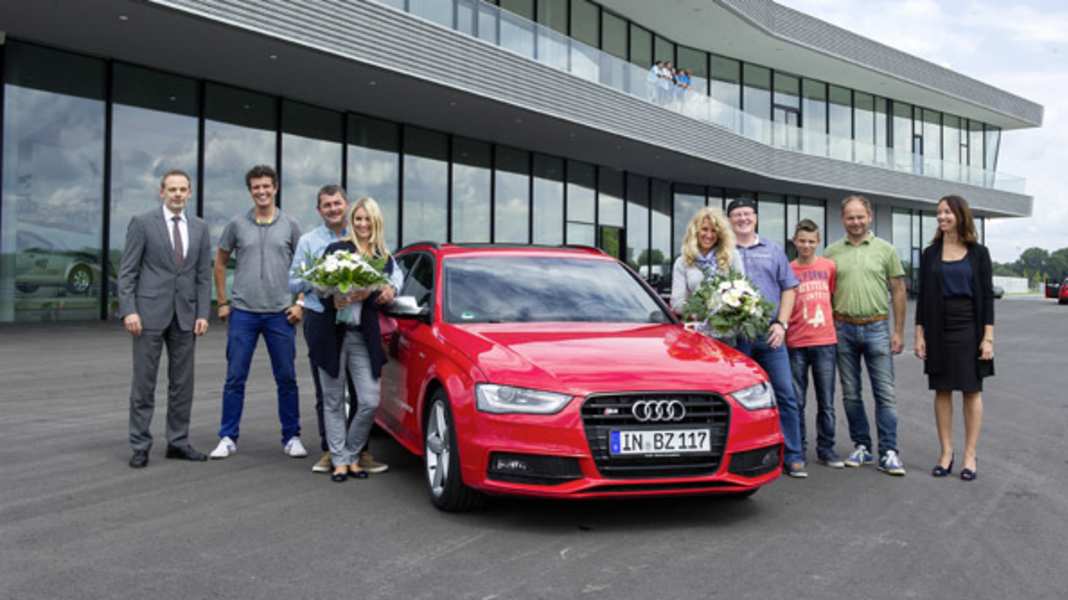 Neuwagenabholung bei Audi - Erlebnis-Abholung