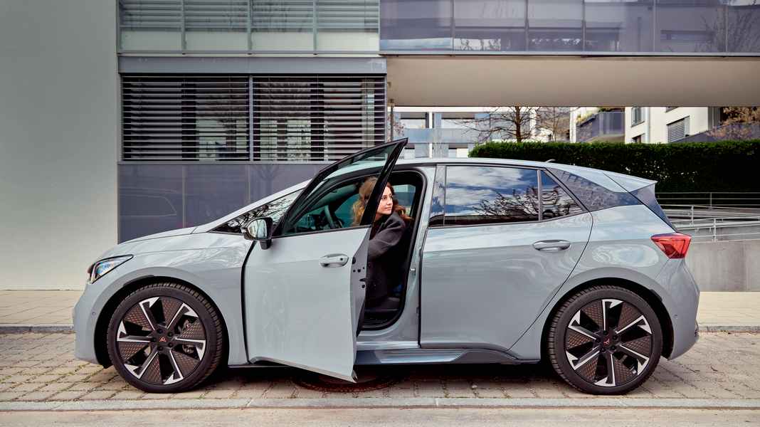 CUPRA BORN VZ: Ein Flitzer für alle Fälle