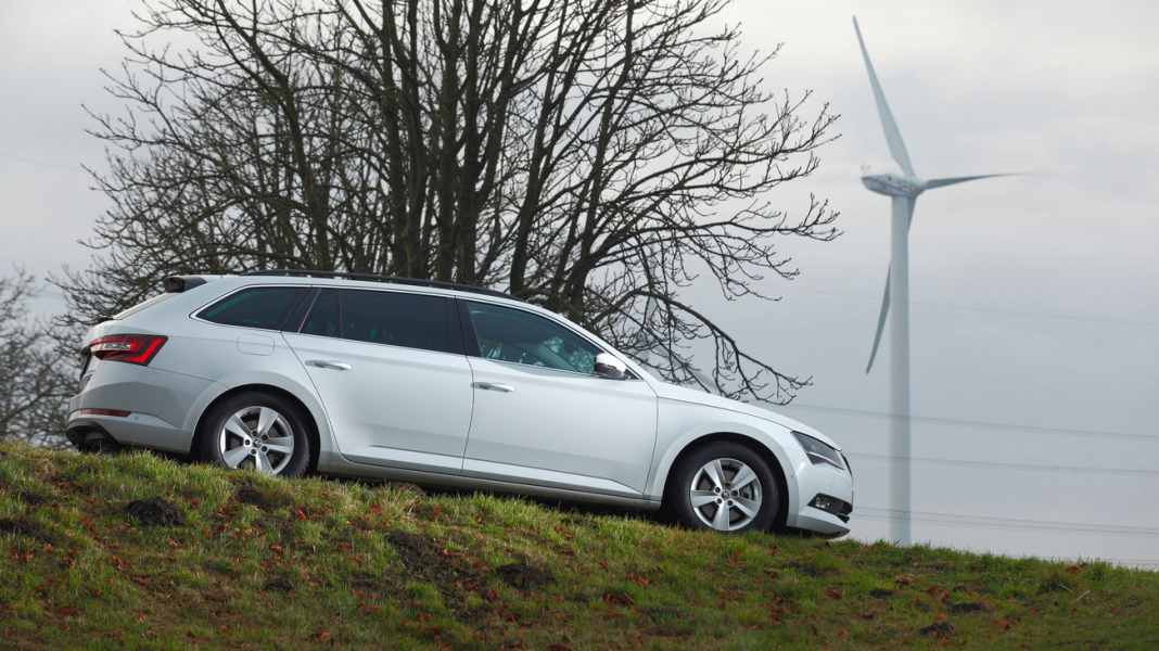 Test: Skoda Superb Combi GreenLine 1.6 TDI - Grün gemacht