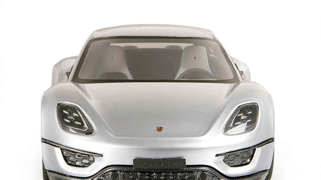 ‘13 Porsche 904 Living Legend in 1:18 und 1:43 – Nichts ist leicht