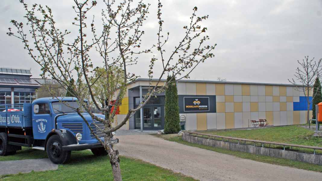 Modellautos gucken am Chiemsee? Das geht in Bernau ganz besonders gut!