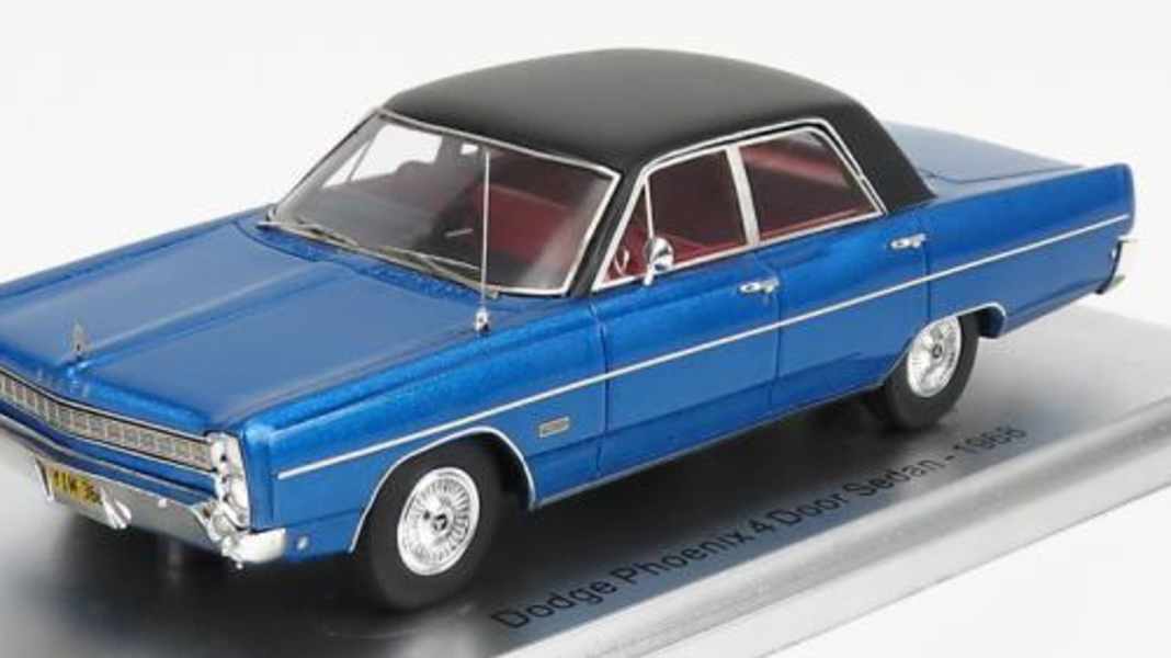 Kess fährt in 1:43 auf den Dodge Phoenix und den Plymouth Fury aus Resine ab
