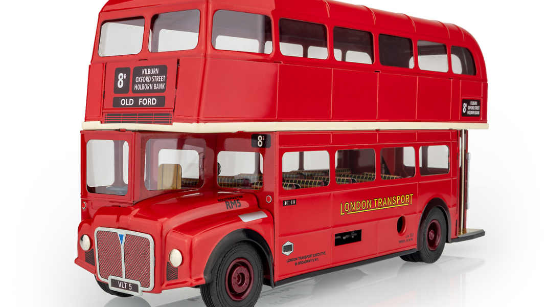 Kovap bringt London-Doppeldecker aus Blech und mit Klingel in 1:36