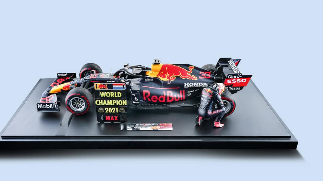 SAMMELN: ’21 Red Bull RB16B Max Verstappen von Minichamps in 1:12 - Maxi-Mumm