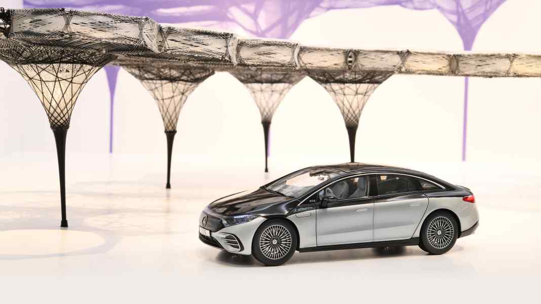 Automobile Meilensteine besuchen das Zukunftsmuseum