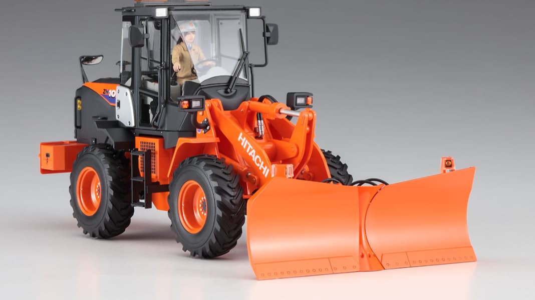 Hasegawas Arbeitstiere starten in 1:35 und Orange