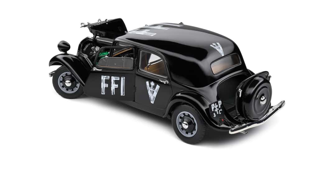 Diesen 1:18-Citroen fuhren die Guten. Solido bringt Traction Avant “FFI”!