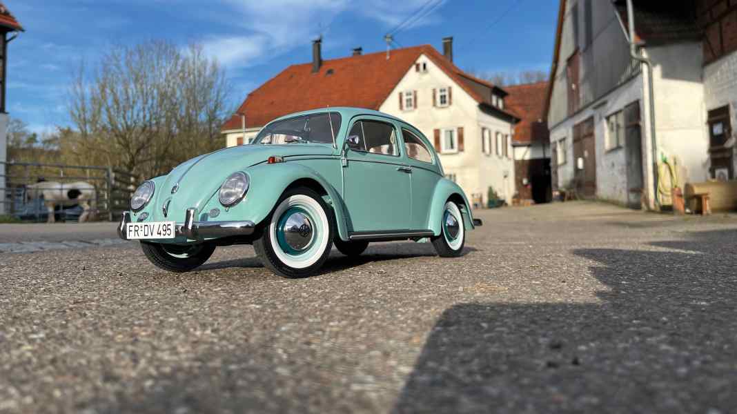 ’57 VW Käfer 1200 von Hachette in 1:8 – Jetzt rollt er