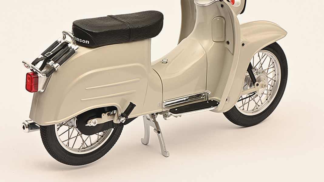 Simson Schwalbe von Schuco in 1:5 – Doller Vogel