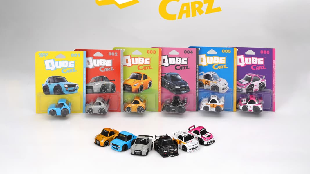 QZ von Mini GT: Modelle zum Kugel von Nissan im Würfel-Design!