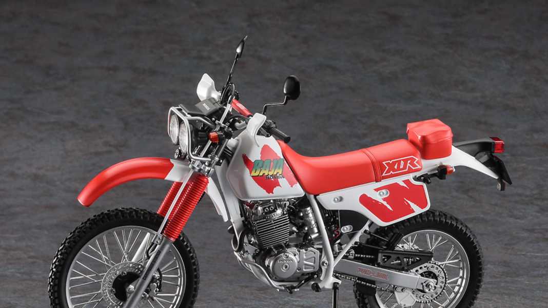 Hasegawa bringt Baja-Honda von 1991 als Plastikkit in 1:12