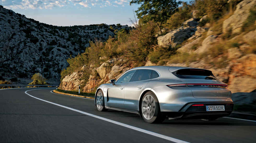 Vorstellung: Porsche Taycan Sport Turismo – Eilige Dreifaltigkeit