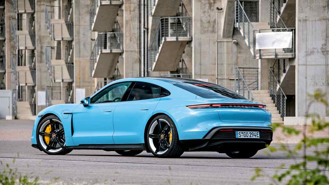 Fahrbericht Porsche Taycan: Blau, Mann!