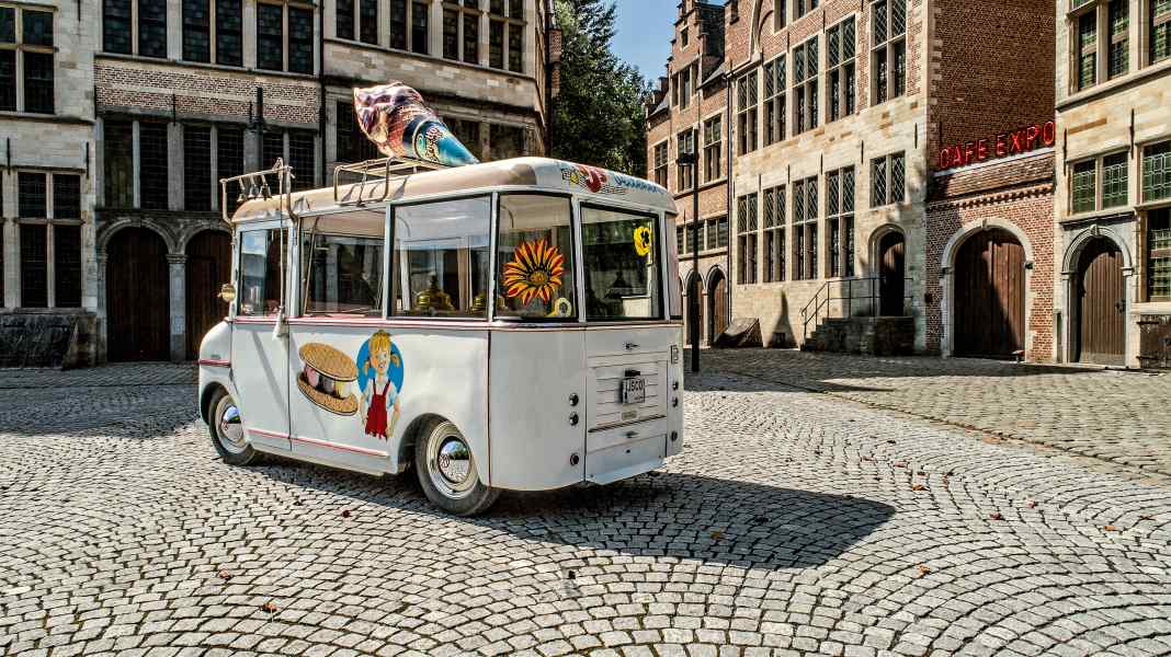 VW Typ 1 Sonderkarosserie »Eisbus«: Brezel-Eis