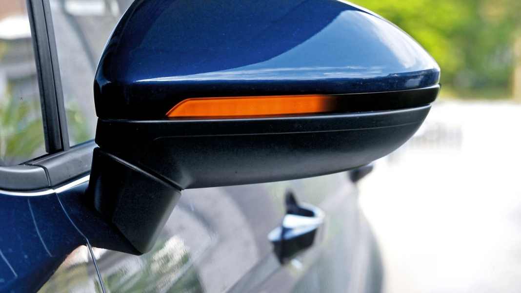 Bauplan: Dynamische Spiegelblinker - Wisch & weg