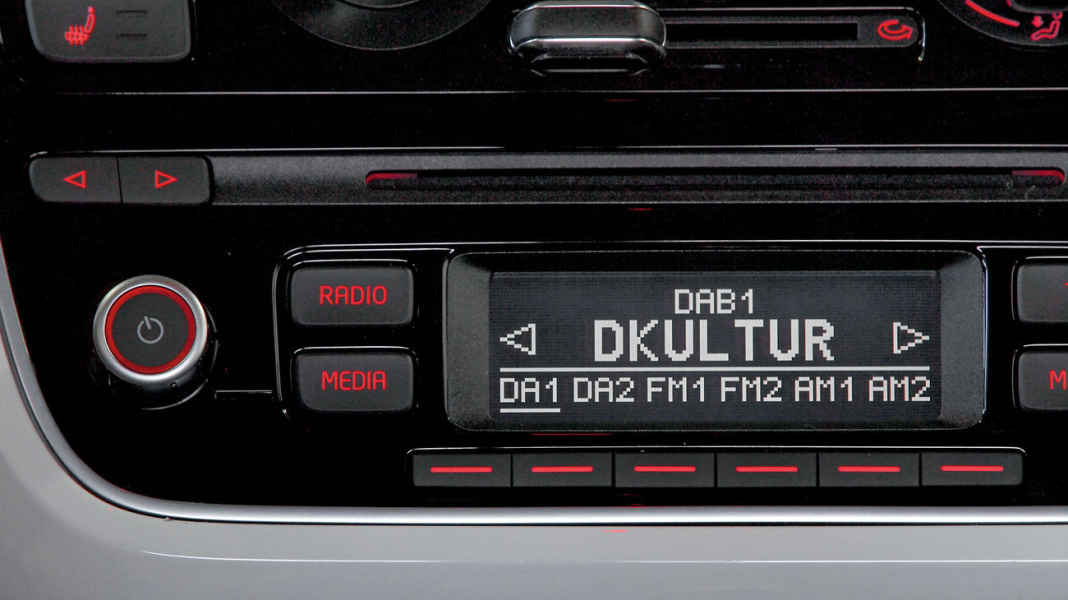 Bauplan: Radio RCD215 DAB+ - DAB+ im VW Up!