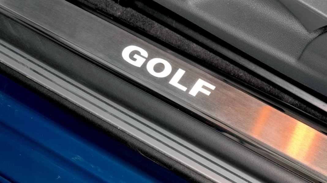 Beleuchtete Schweller-Leisten für den Golf 5