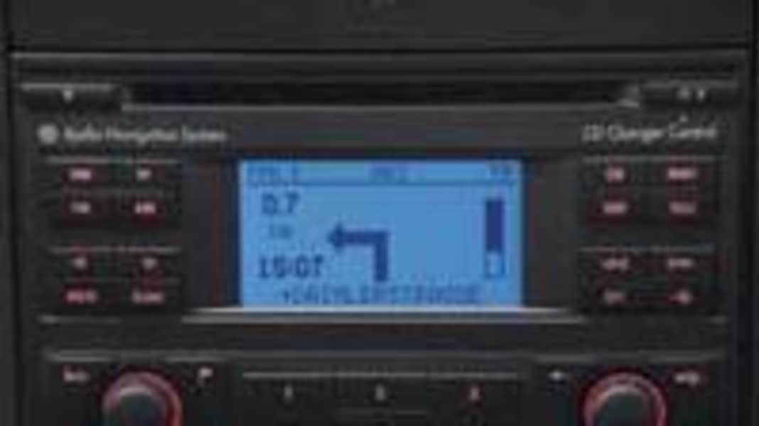 GF 2000/01: Original Navigationssystem mit Monochrom-Display