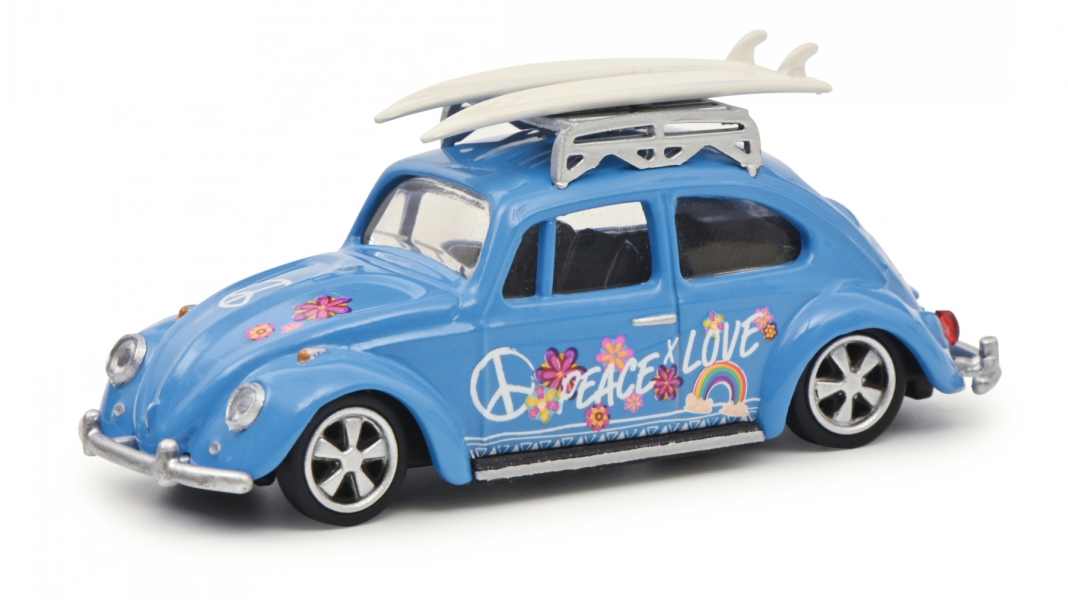 Schuco legt den Nach-Ovali-Käfer tiefer und zwar in der Baugröße 1:64 im Hippie-Design