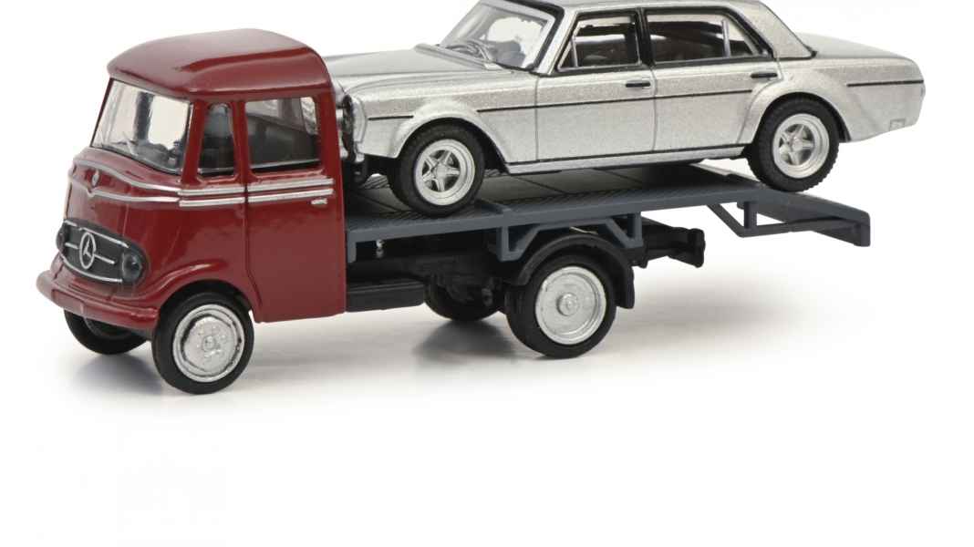 Schuco liefert ein Neuheiten-Trio des Mercedes-Benz L 319 in 1:87 aus