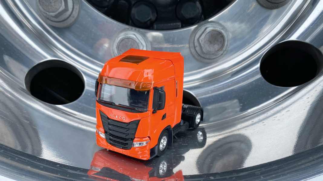 I did it „S-Way“: ’20 Iveco S-Way von Tekno in 1:50