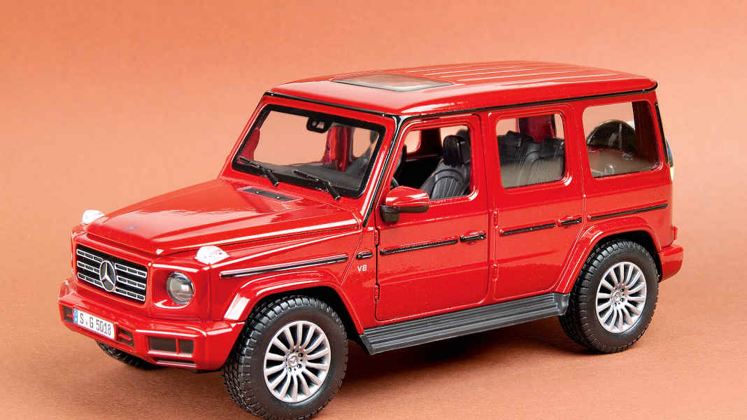 G-Modell von Maisto für Müller in 1:24 – Einen Roten, bitte!