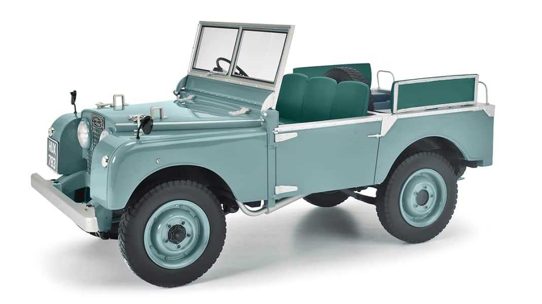 Schafft für sechs: Land Rover 80 von Schuco in 1:12