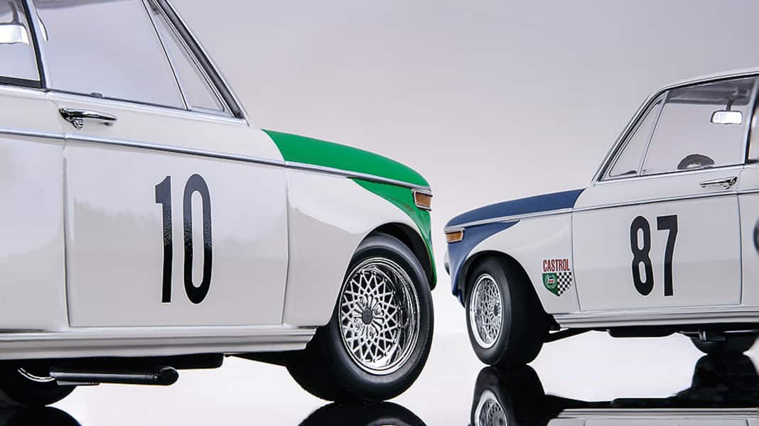 BMW mit TIK:BMW 2002 TIK von Minichamps in 1:18