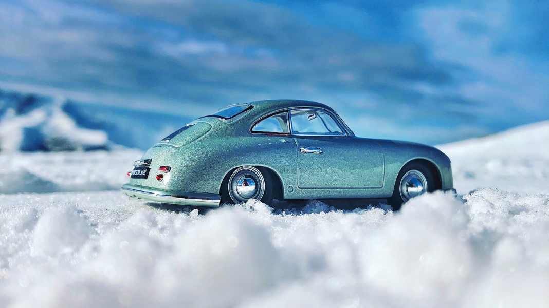 Schneekönig: Porsche 956 „Vor-A-Modell“ in 1:43