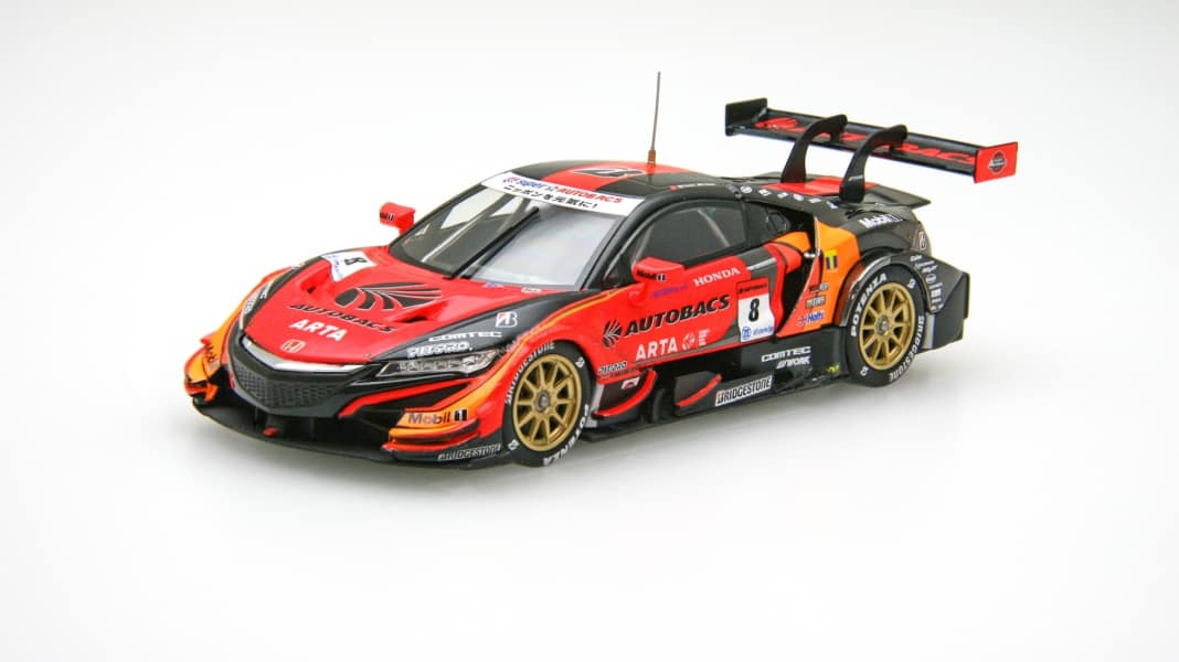 Carson Modelsport importiert 1:43-Flitzer von Ebbro aus dem Tourenwagensport
