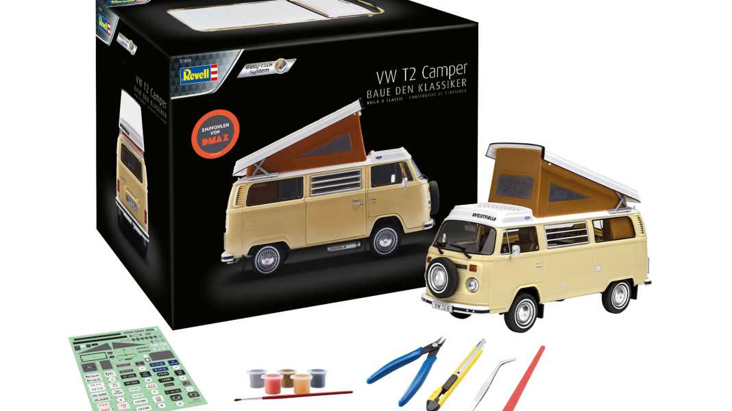 VW T2 als Weihnachtskalender von Revell: Wenn die Freiheit hinter 24 Türchen parkt