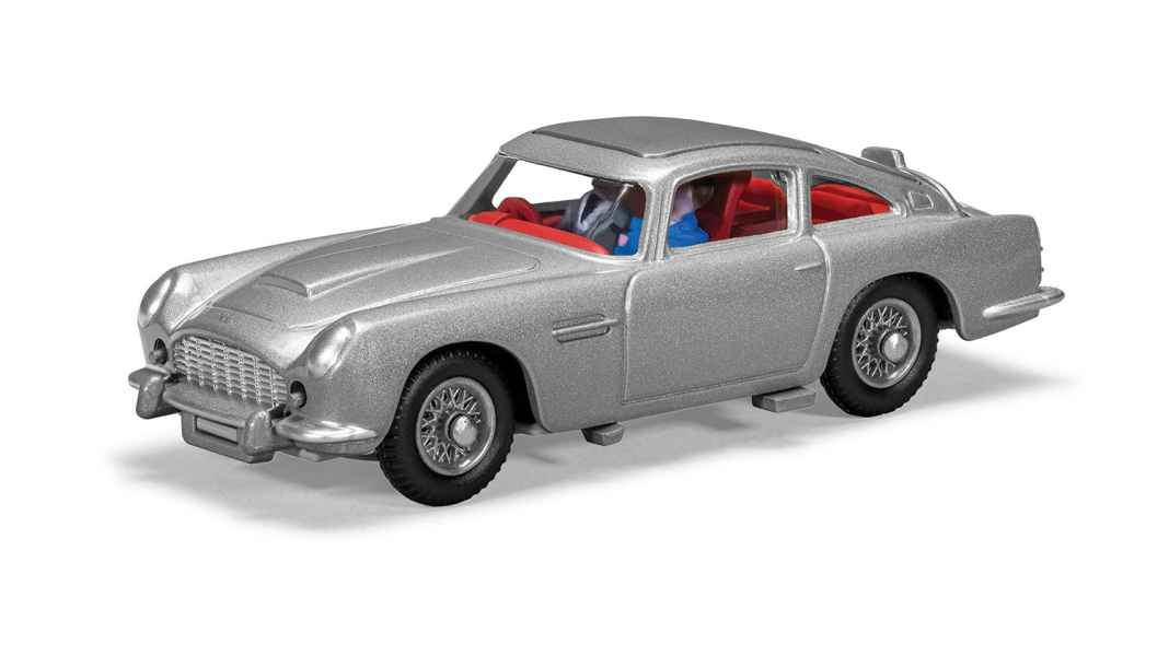 Bei Corgi feiert der DB5 von James Bond sein Comeback in 1:43
