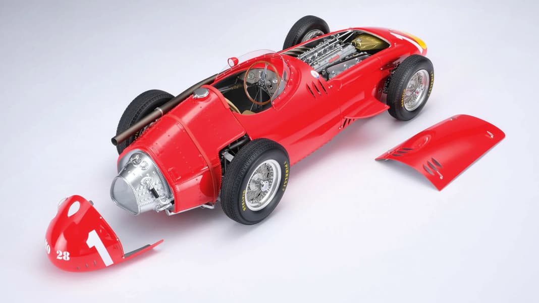 ‘57 Maserati 250 F Fangio von Amalgam in 1:8 - Fangios Reifen- Coup
