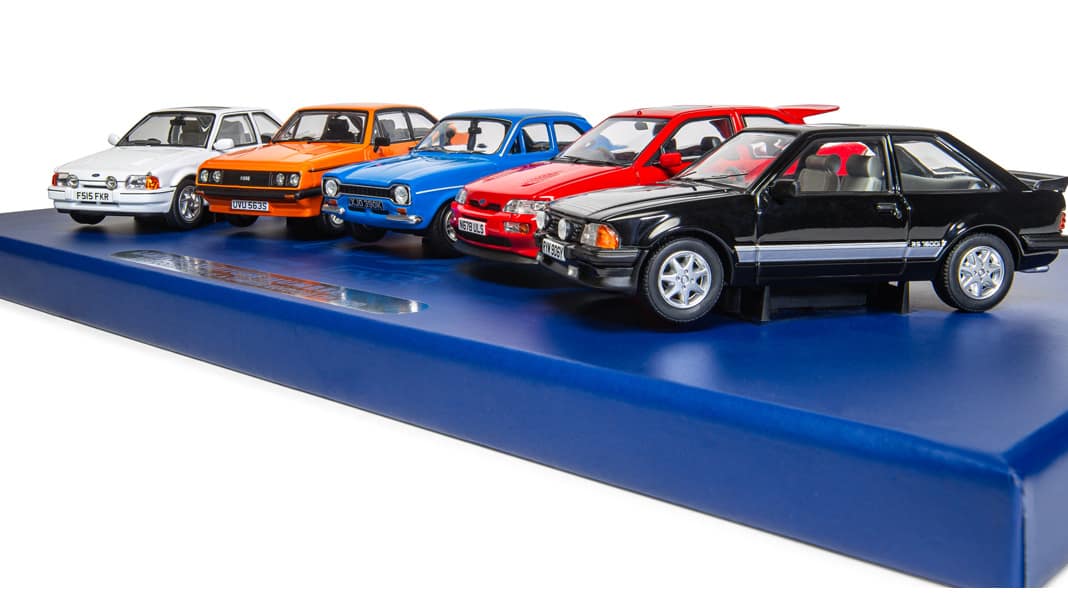 Corgi parkt fünf Ford-Sportler in 1:43 im neuen Giftset ein