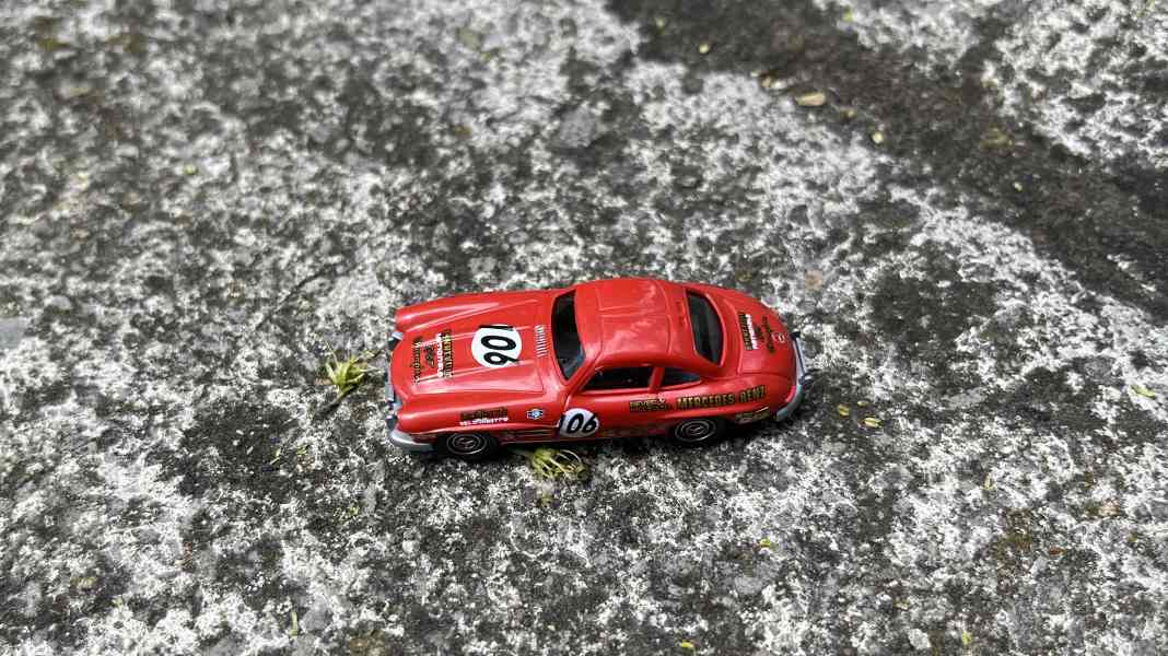 Dons Donnerwetter: Dieses SL-Modell gibt es im Nationalen Automuseum in 1:87
