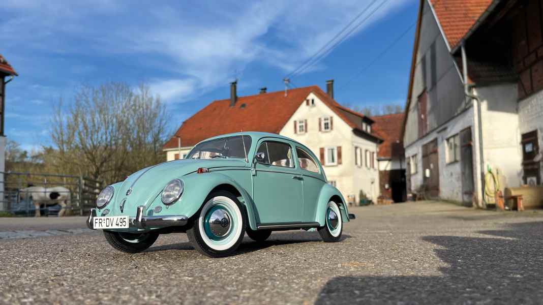 ’57 VW Käfer 1200 von Hachette in 1:8 – Jetzt rollt er