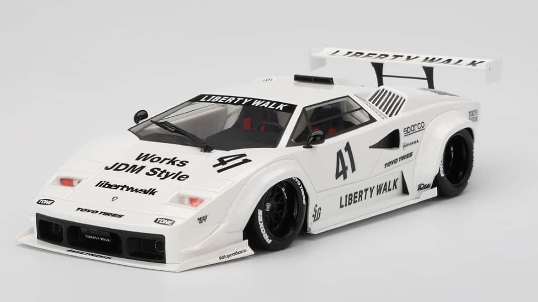 Top Speed kündigt diesen Krawall-Countach in 1:18 aus Resine an