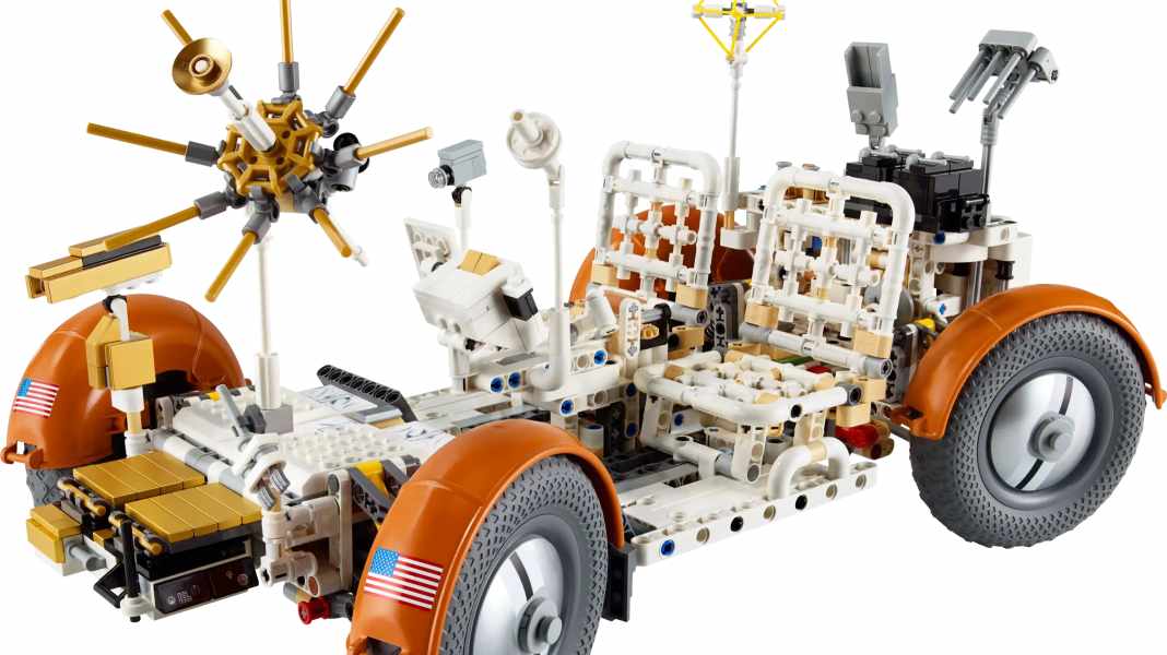 Das Auto für den Trabanten: Lego baut Lunar-Mobil in 1:8 aus 1913 Klötzen nach!