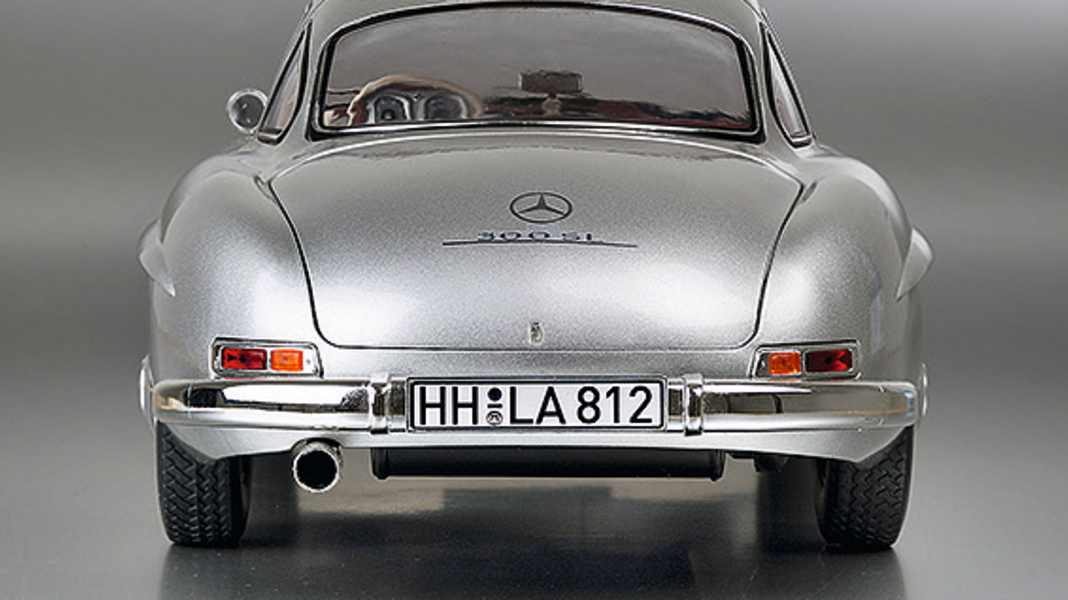 ’54 Mercedes-Benz 300 SL von Norev in 1:12 - Ein Großer