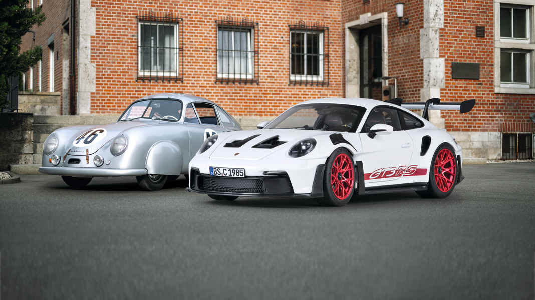 Porsche 911 (992) GT3 RS von Norev in 1:18 – Saus-Angestellter