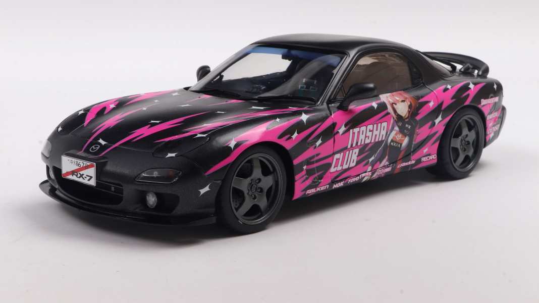 Solido goes Manga: Dieser Mazda RX7 rollt als Comic in 1:18 vor
