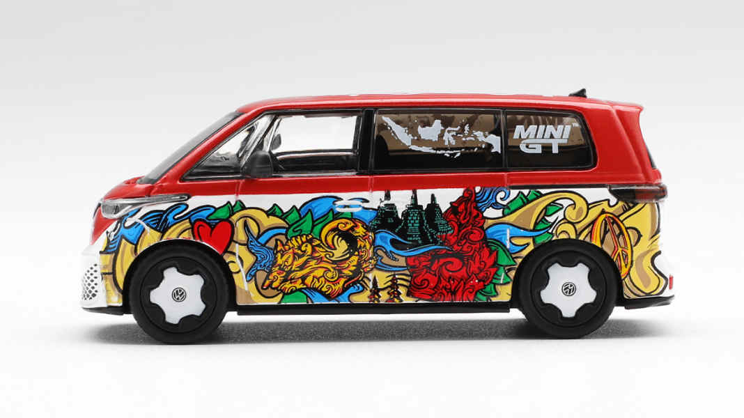 Mini GT zeigt für Juni/Juli ein 1:64-Sixpack mit drei deutschen Automobil-Ikonen