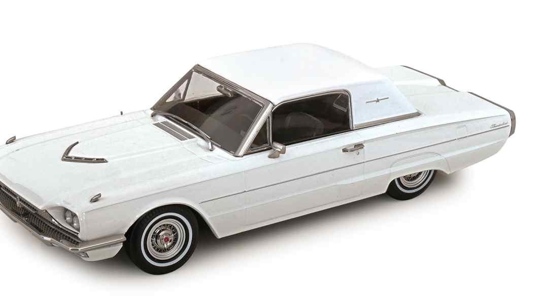 ‘66 Ford Thunderbird von KK-Scale in 1:18 - Hollywoodreif