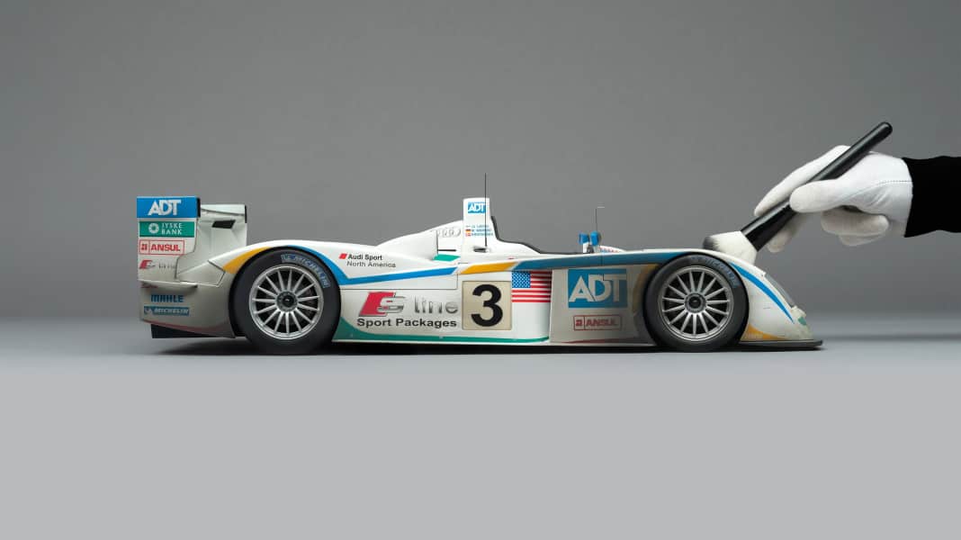Dem Audi Le-Mans-Sieger von 2005 geht es bei Amalgam in 1:8 echt dreckig!