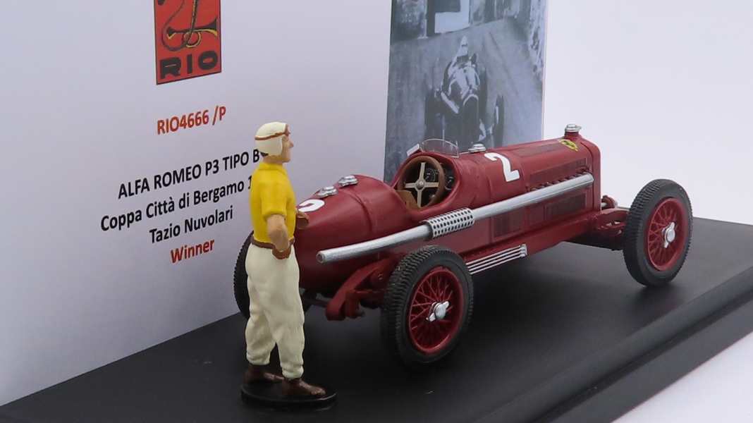 Rio bringt Tazio Nuvolaris Siegerwagen von 1935 aus Bergamo mit Figur in 1:43