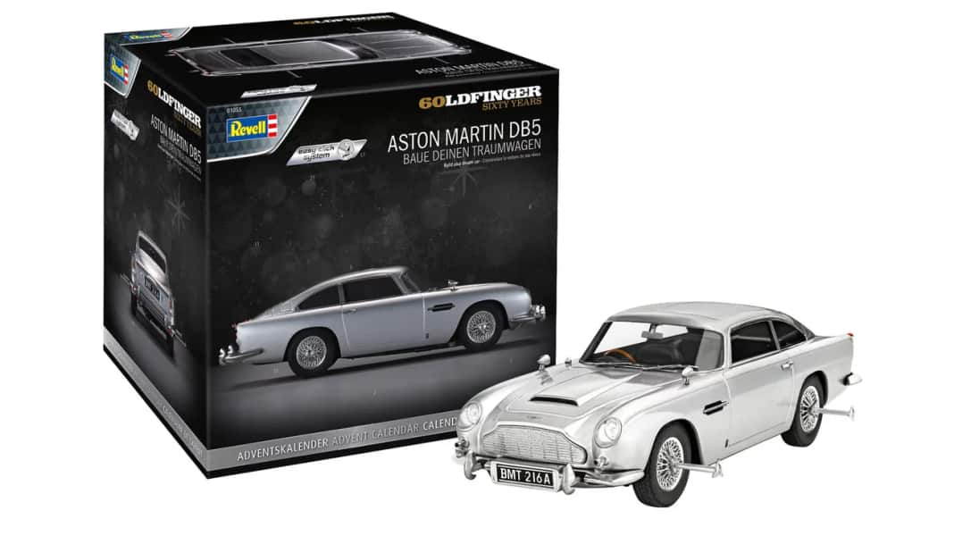 “Tür Royale”: Der neue Bond kommt bei Revell als Adventskalender mit DB5 in 1:24