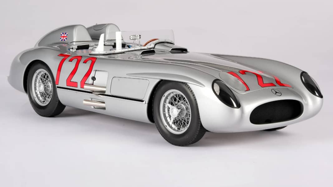 Amalgam Collection setzt auf die Farbe Silber und Mercedes in 1:8 und 1:18