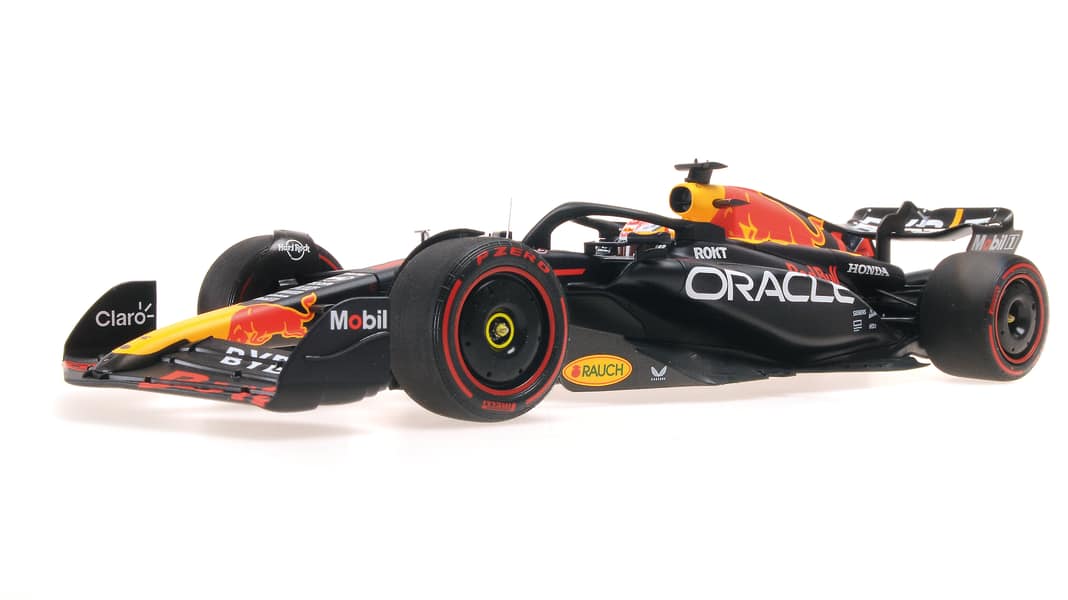 Minichamps liefert fein gemachtes Red-Bull-Duo in 1:18 aus