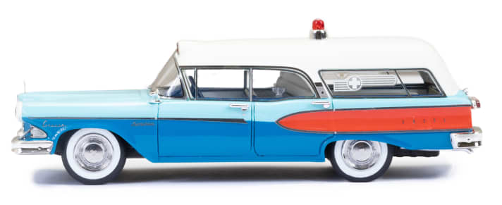 Nicht nur die Vierfarben-Lackierung zeichnet das Esval-Model prima nach. Auch der Chromschmuck des V8-Schlittens ist an den korrekten Stellen platziert und sauber verarbeitet.